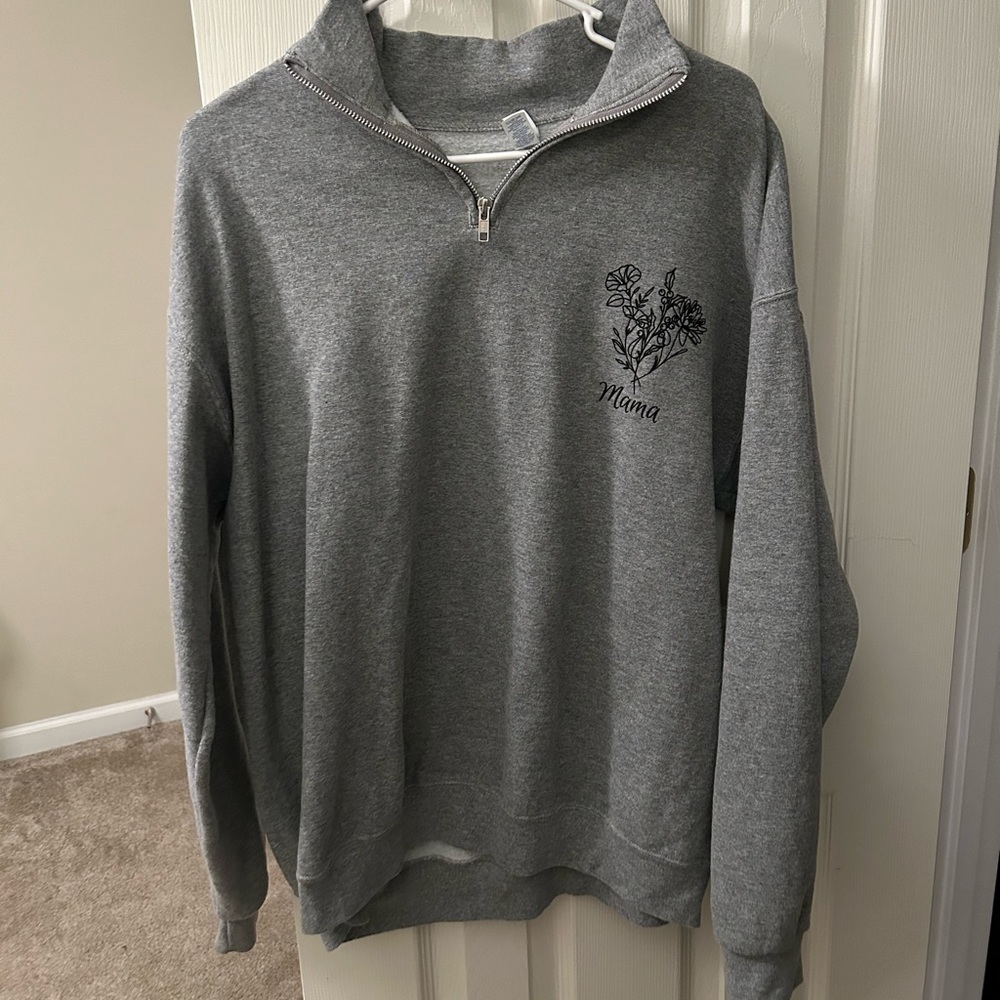 Jerzees “Mama” sweatshirt